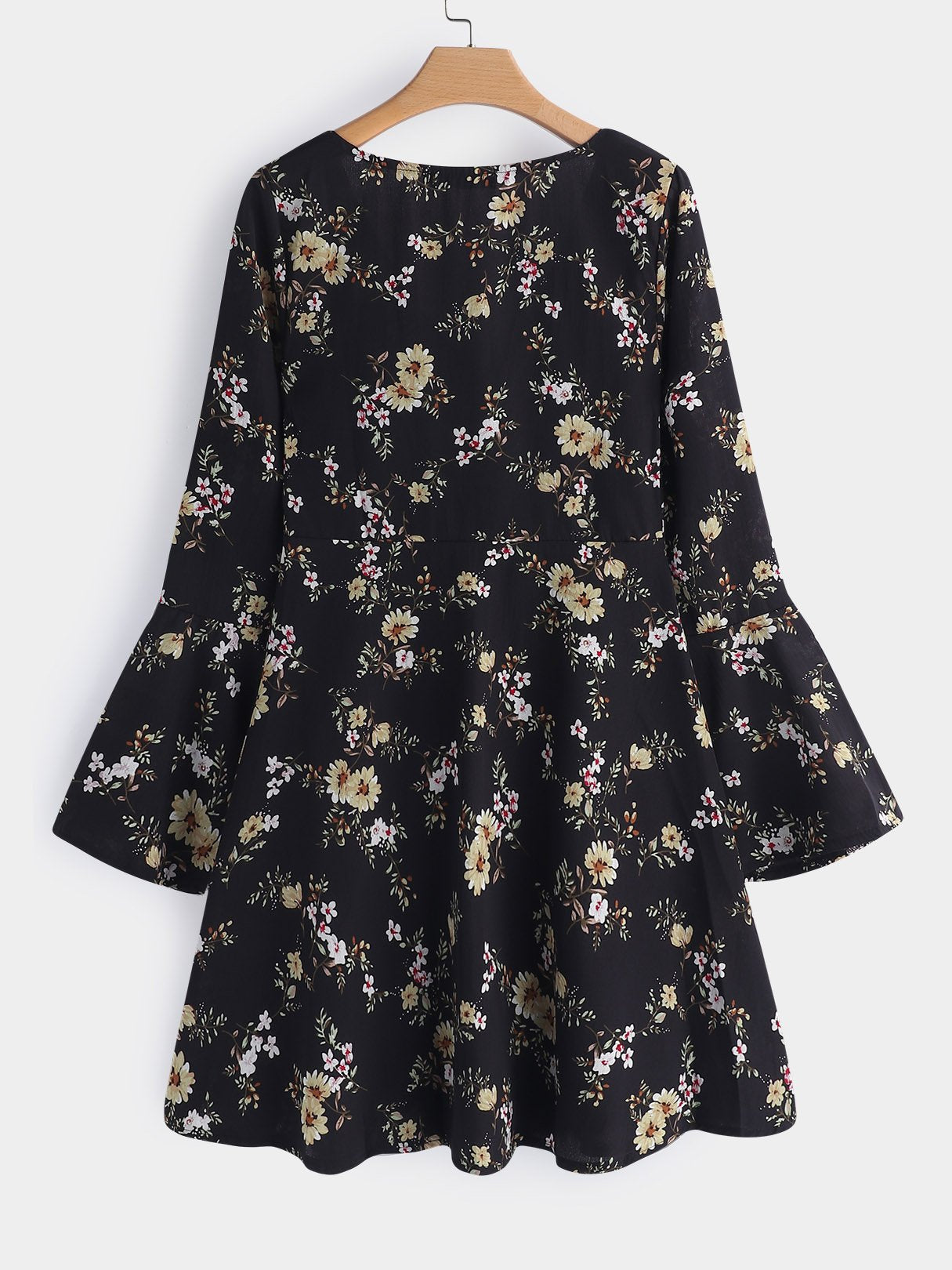 NEW FEELING Womens Black Floral Dresses