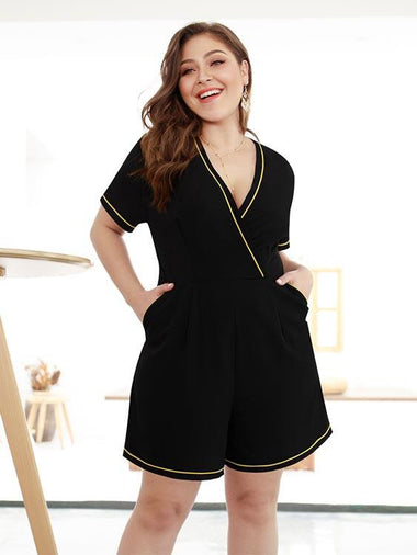 Wholesale V-Neck Crossed Front Side Pockets Short Sleeve Black Plus Size Bottoms