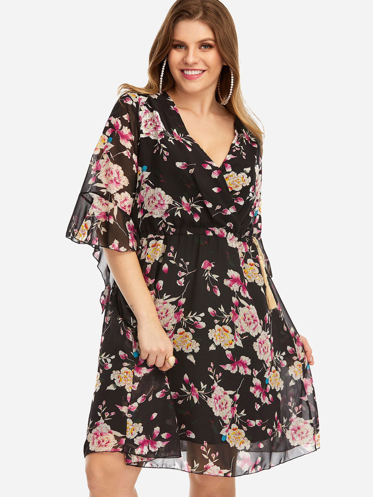 Wholesale V-Neck Floral Print Half Sleeve Plus Size Dresses