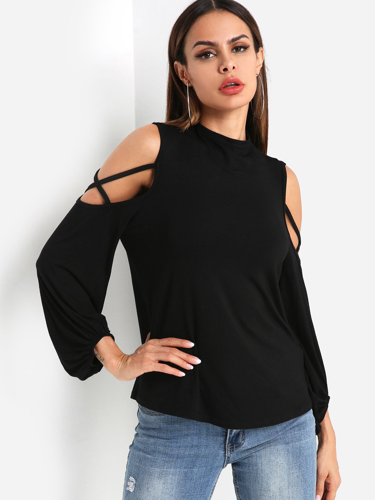 Wholesale Round Neck Cold Shoulder Plain Long Sleeve Black T-Shirts