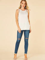 NEW FEELING Womens White Camis