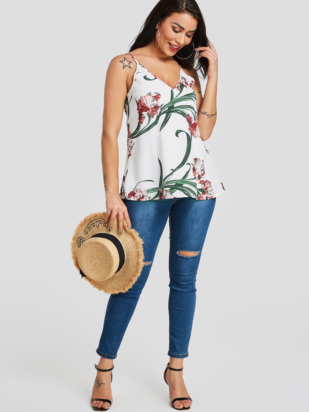 NEW FEELING Womens White Camis