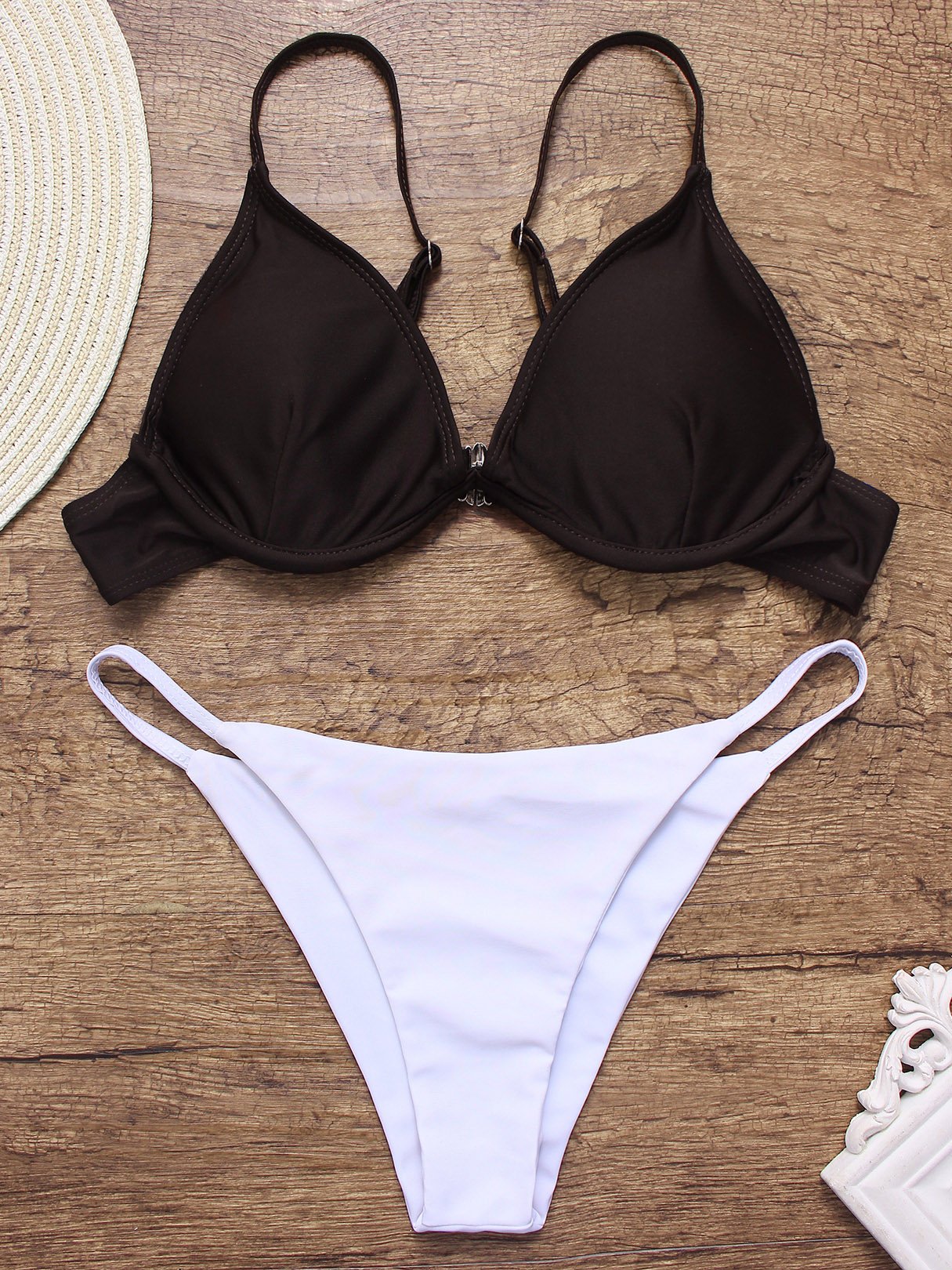 Wholesale V-Neck Sleeveless 2 Piece Bikinis