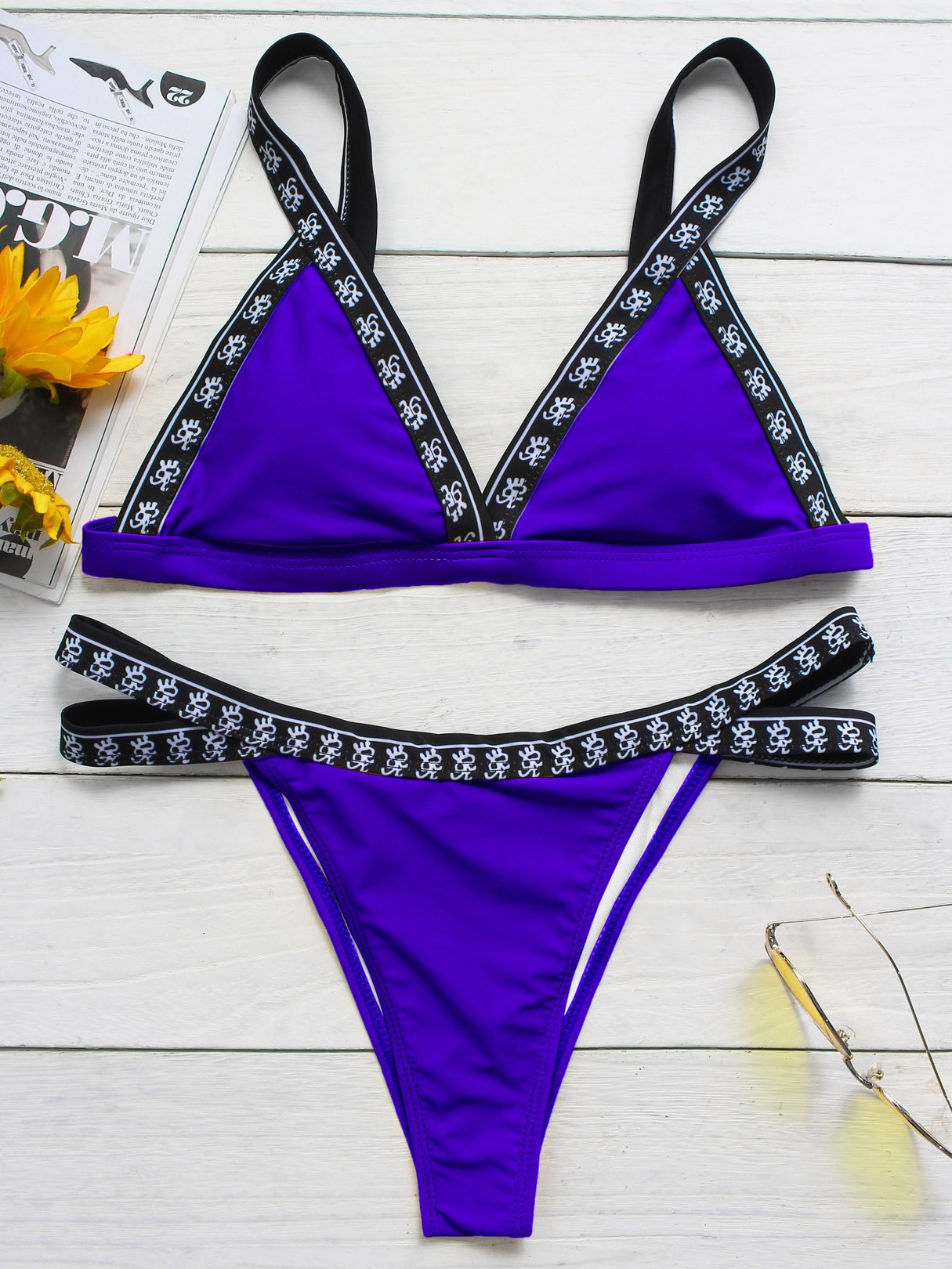 Wholesale V-Neck Plain Cut Out Sleeveless Blue Bikini Set