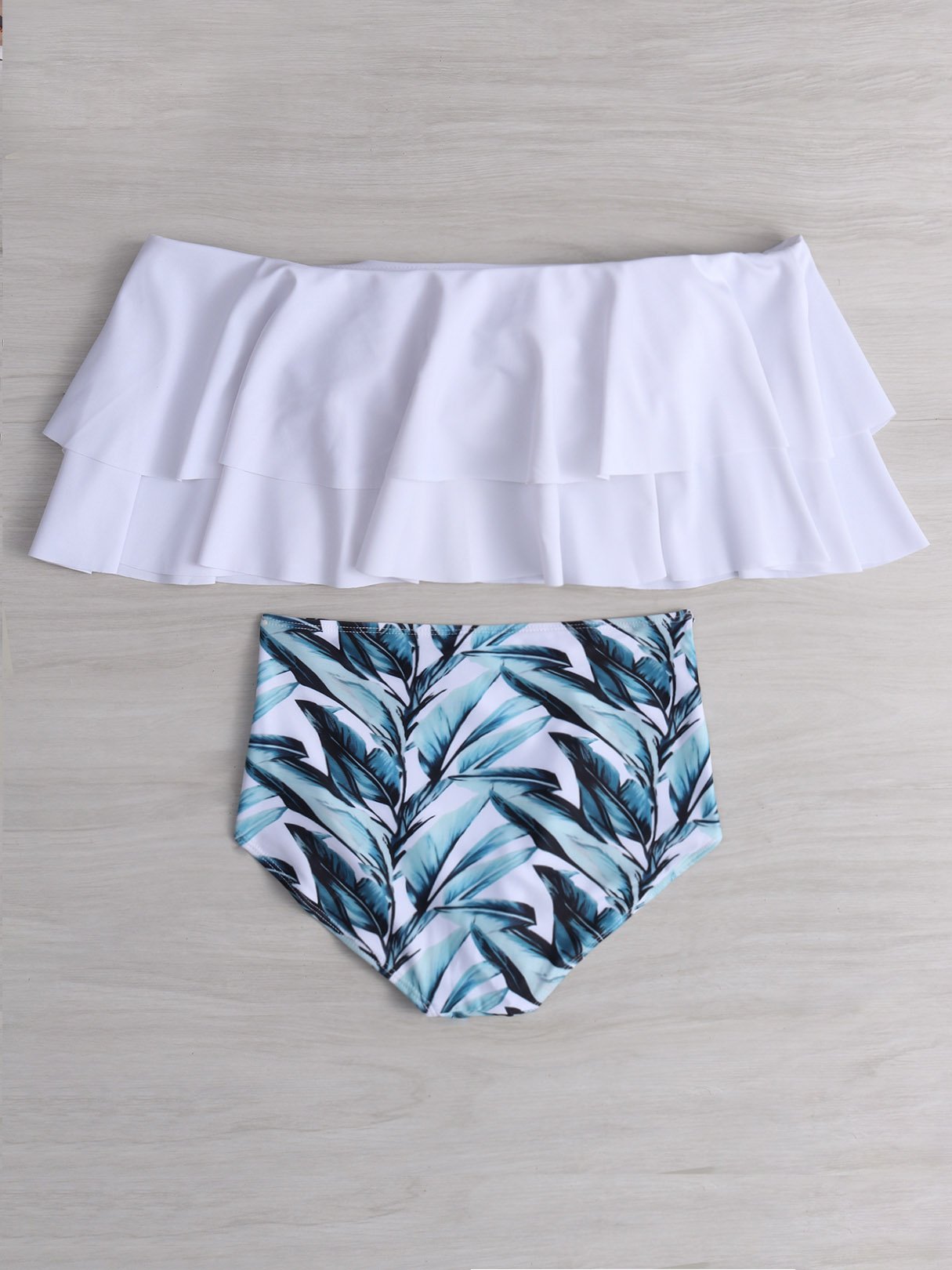 NEW FEELING Womens White Bikinis