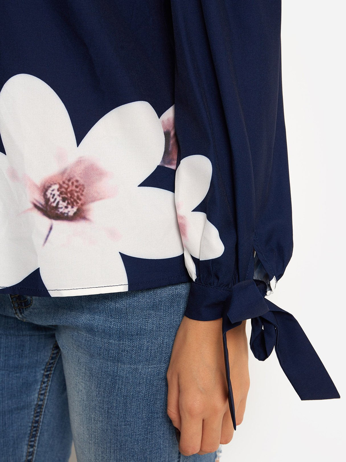 OEM ODM Women's Tops With Cut Out Sleeves