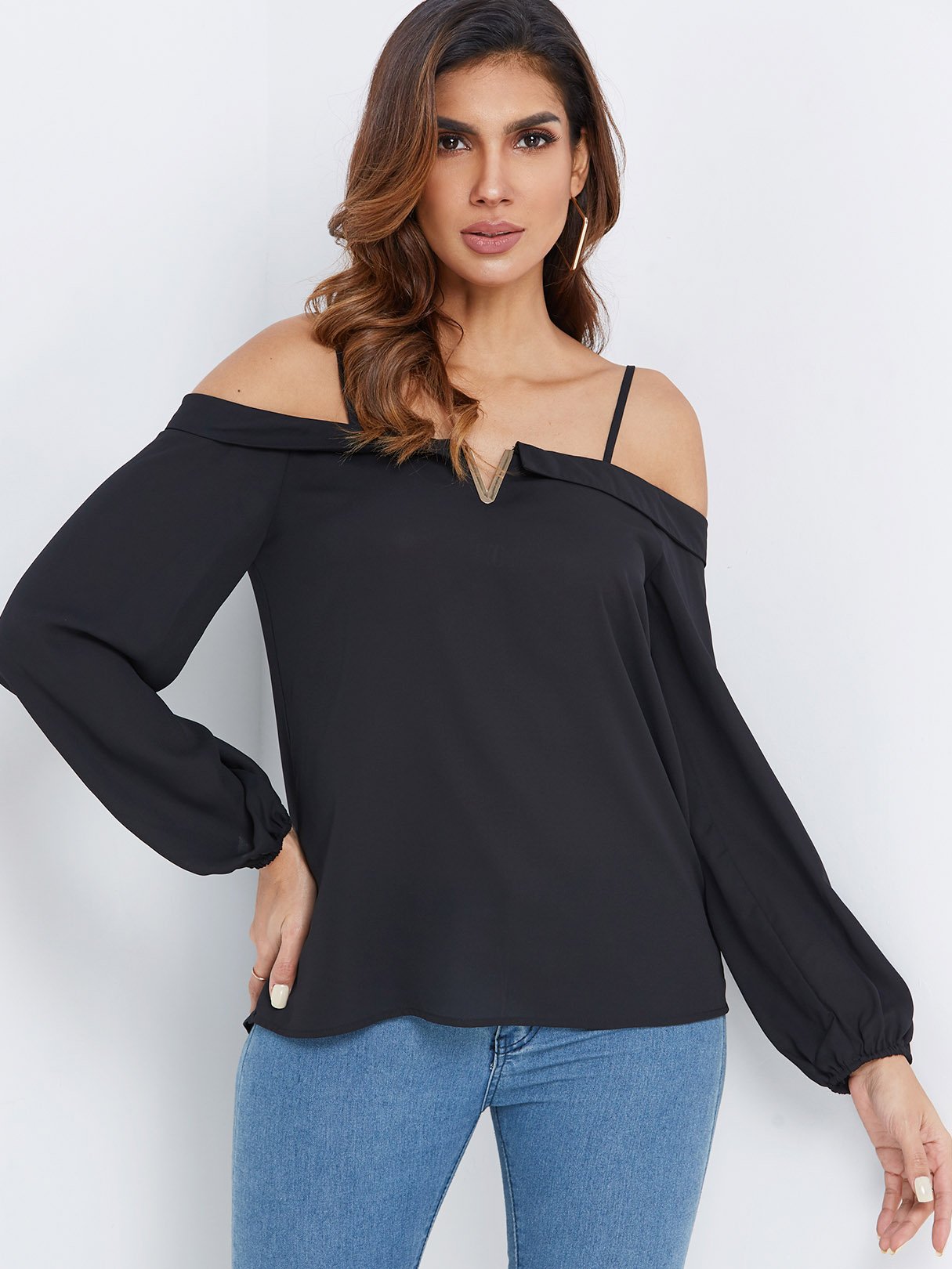 Wholesale Off The Shoulder Plain Spaghetti Strap Long Sleeve Curved Hem Black Blouses
