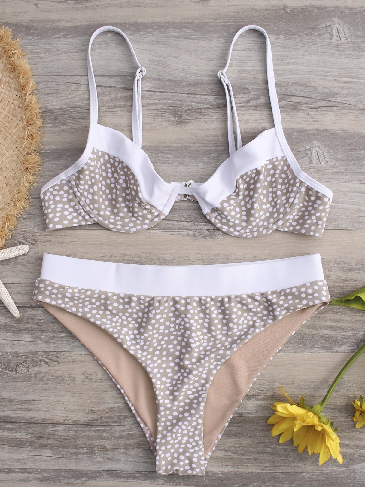 Wholesale Beige V-Neck Backless Bikinis