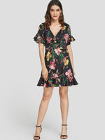NEW FEELING Womens Black Mini Dresses
