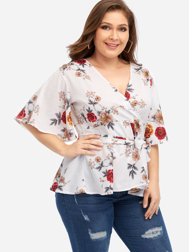 Wholesale V-Neck Floral Print Half Sleeve White Plus Size Tops