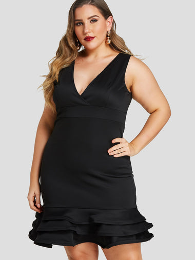Wholesale V-Neck Ruffle Trim Sleeveless Black Plus Size Dress