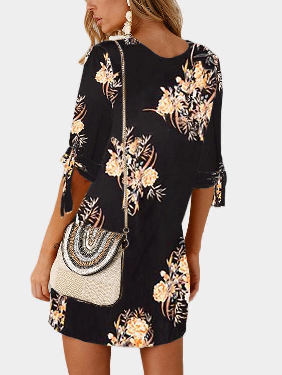 NEW FEELING Womens Black Mini Dresses