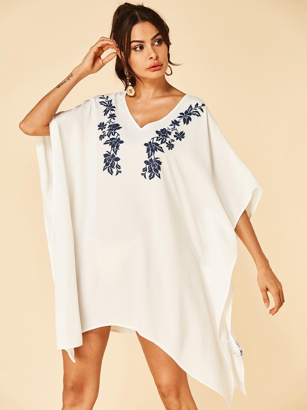 OEM Ladies White Floral Dresses
