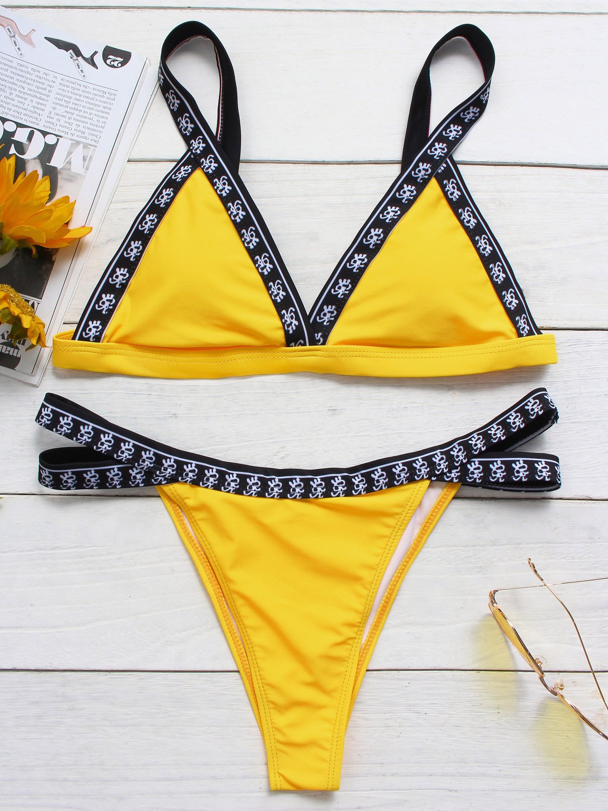 Wholesale Plain Spaghetti Strap Sleeveless V-Neck Yellow Bikini Set