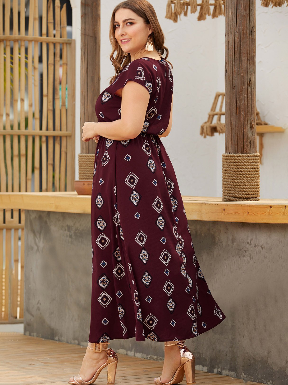 OEM Ladies Burgundy Plus Size Dresses