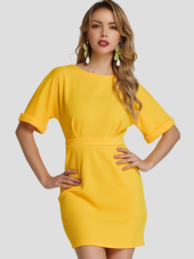 Wholesale Yellow Round Neck Half Sleeve Plain Belt Casual Dress