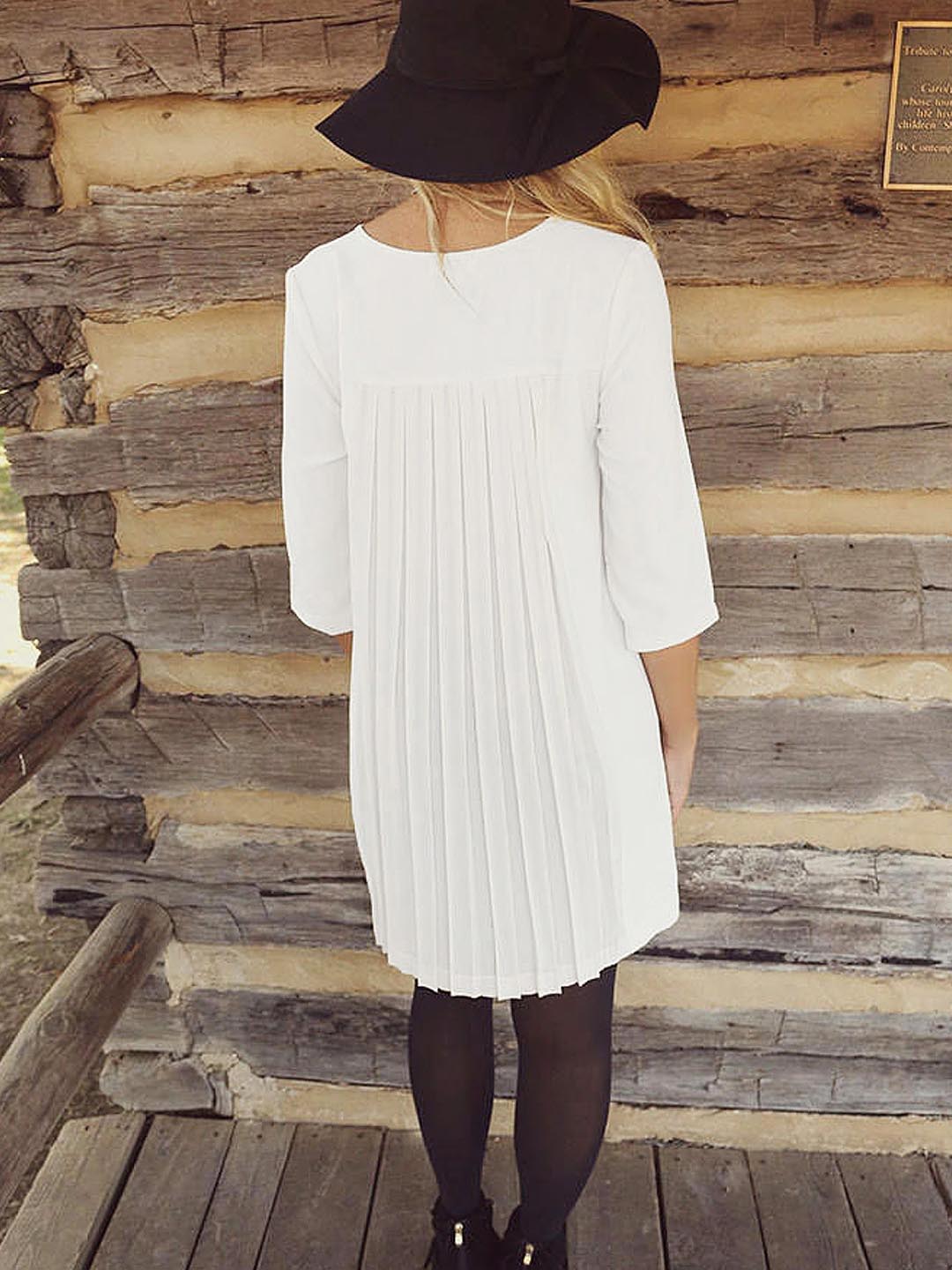 NEW FEELING Womens White Mini Dresses