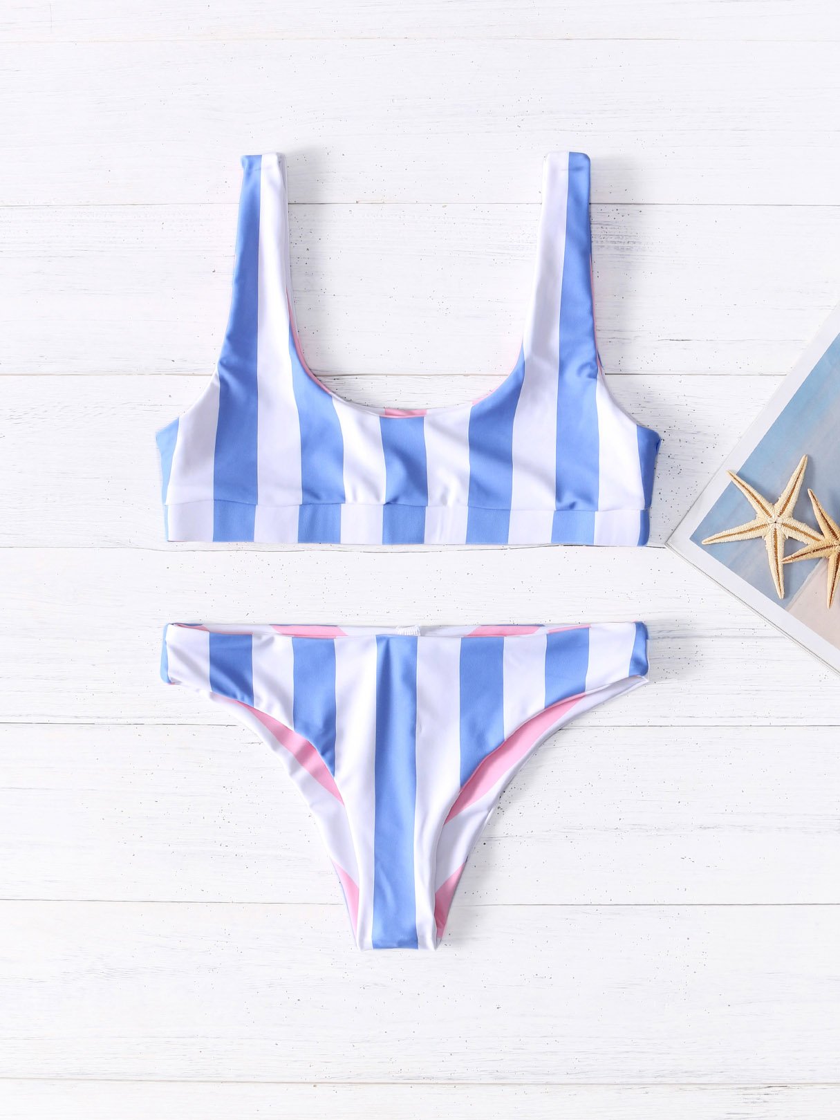 Wholesale Scoop Neck Stripe Backless Sleeveless Blue Bikinis