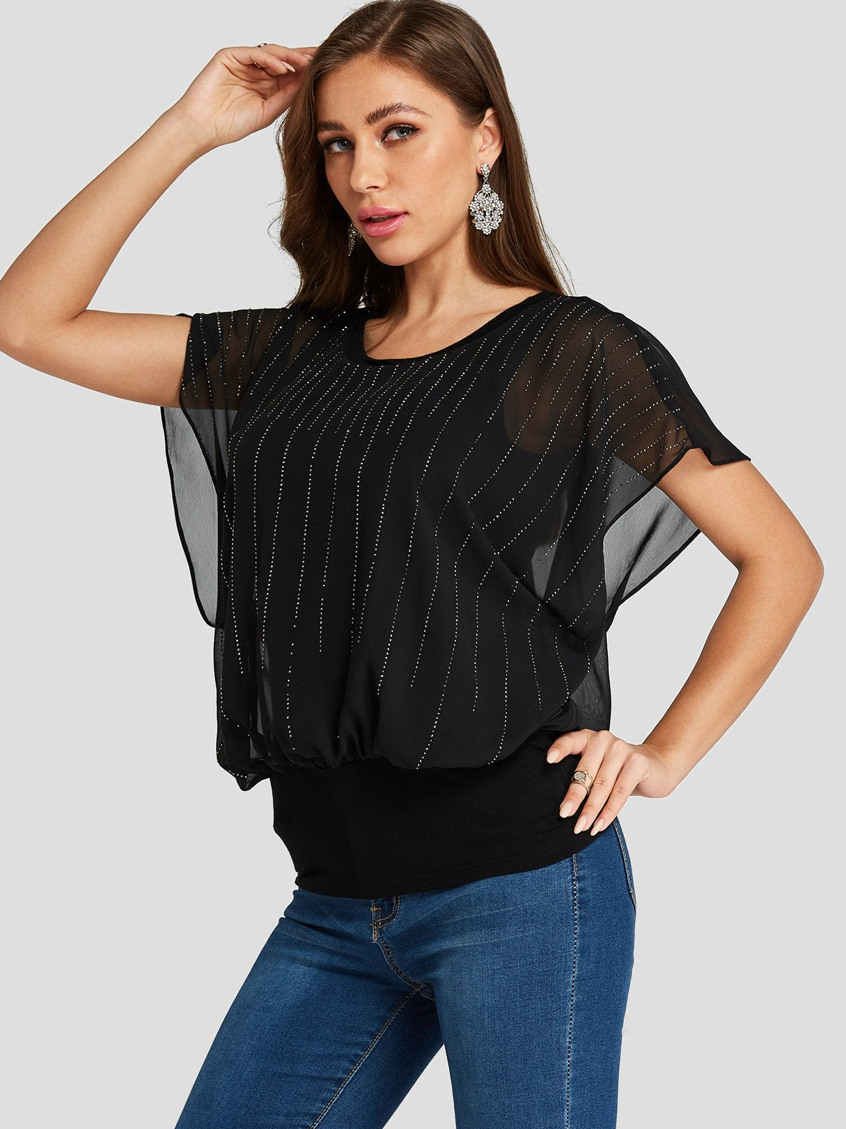 Wholesale Round Neck Short Sleeve Bodycon Hem Black T-Shirts