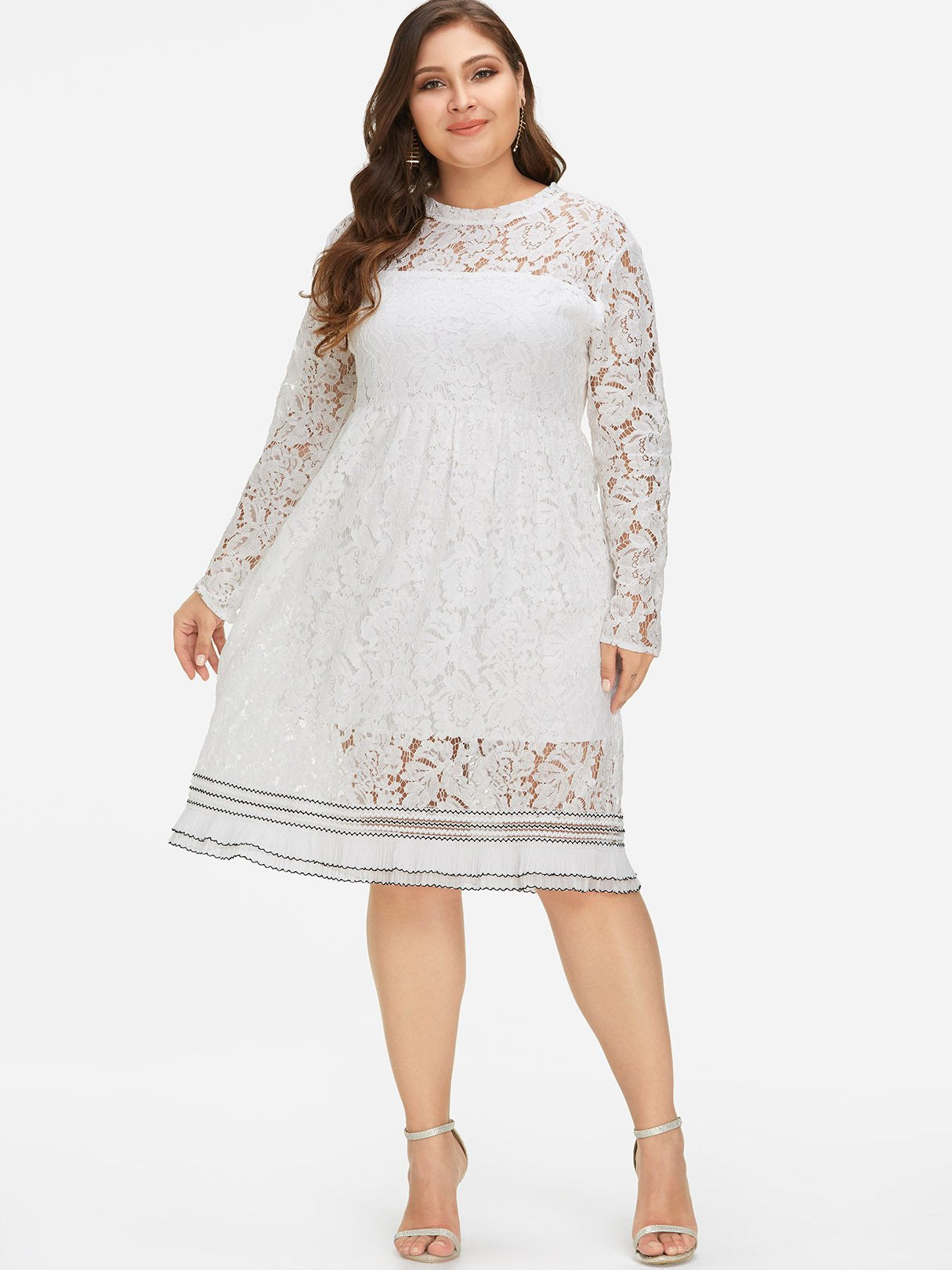 Wholesale Round Neck Lace Long Sleeve Ruffle Hem White Plus Size Dress