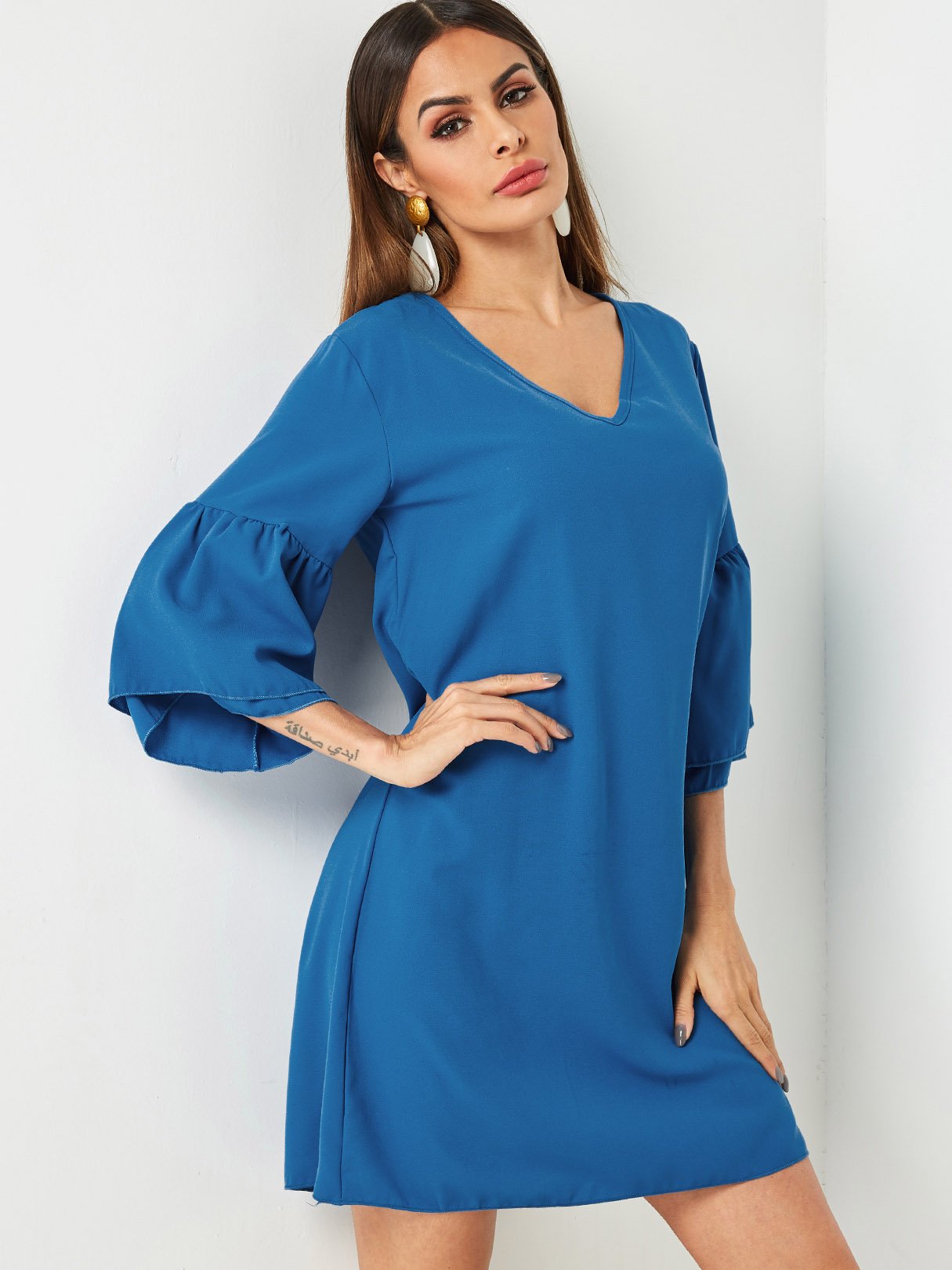OEM Ladies Blue V-Neck Dresses