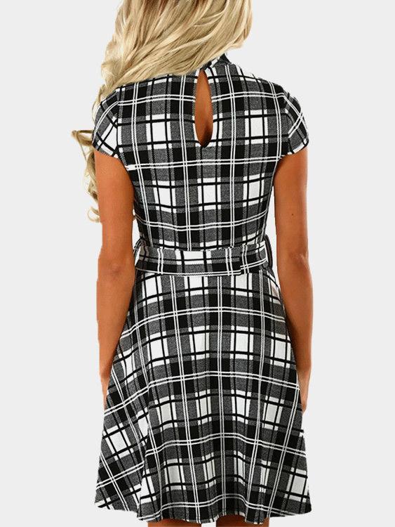 NEW FEELING Womens Black Mini Dresses