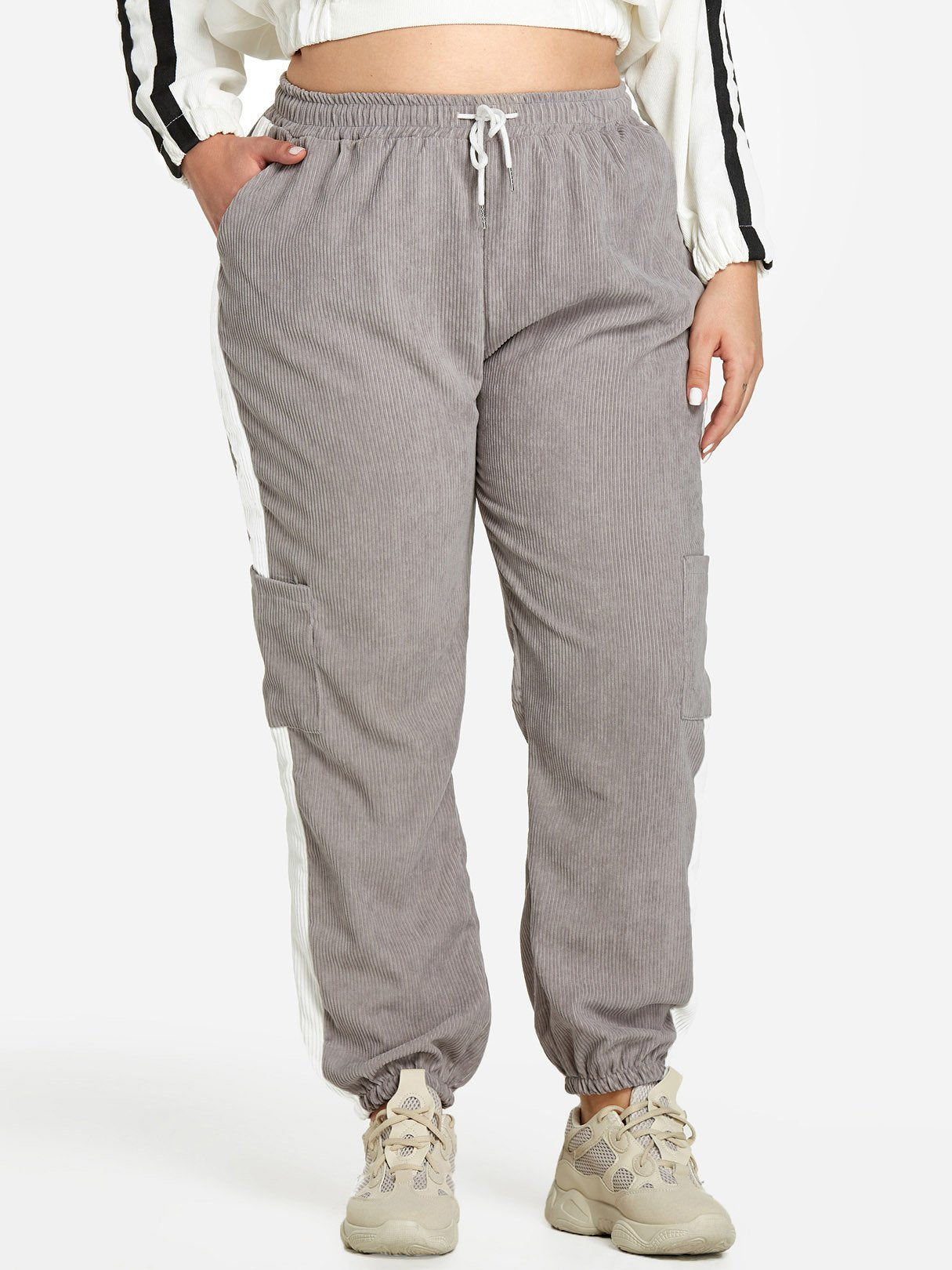 NEW FEELING Womens Grey Plus Size Bottoms