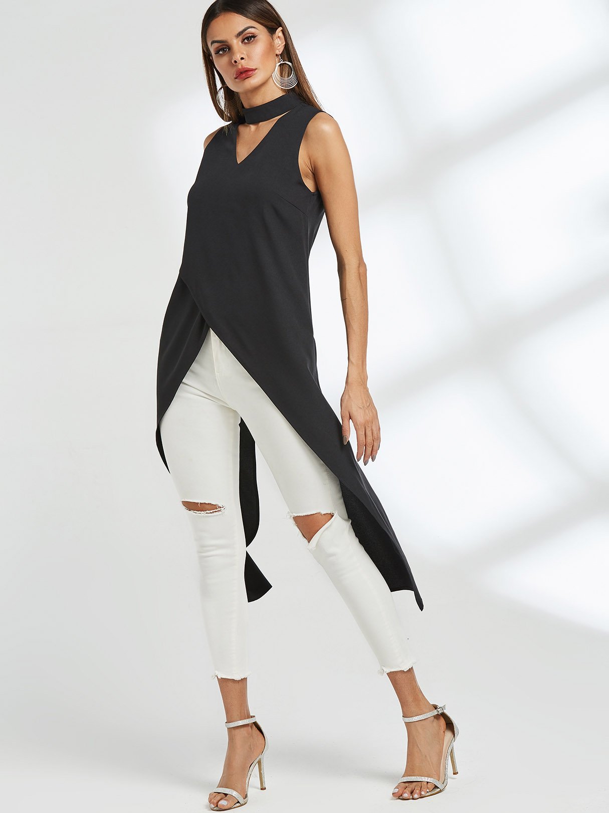 Wholesale Cut Out Sleeveless Slit Hem Tank Top