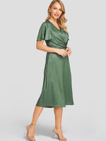 NEW FEELING Womens Green V-Neck Dresses