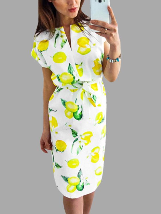 Wholesale Yellow Round Neck Short Sleeve Floral Print Curved Hem High-Waisted Dress