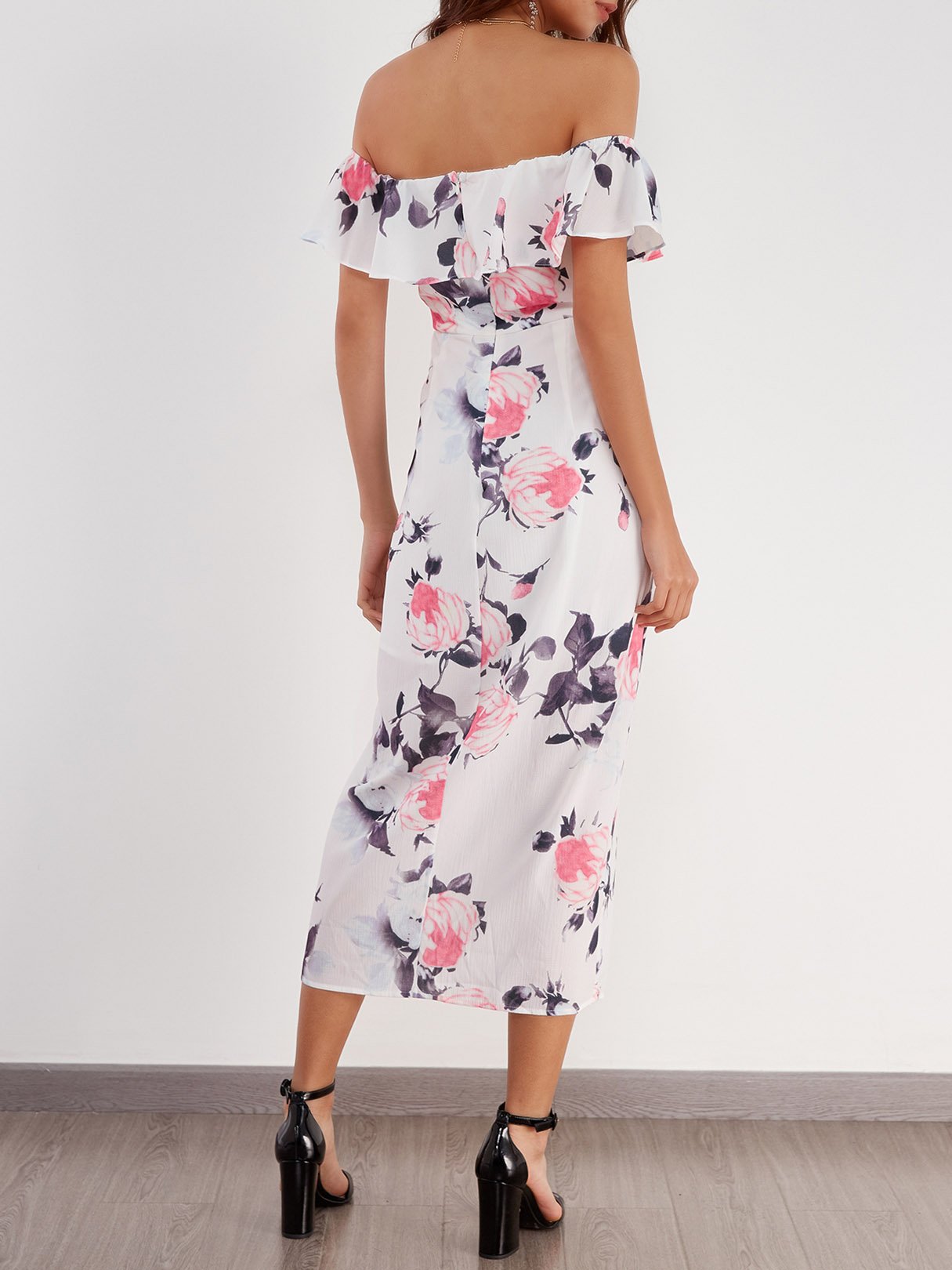 NEW FEELING Womens White Floral Dresses