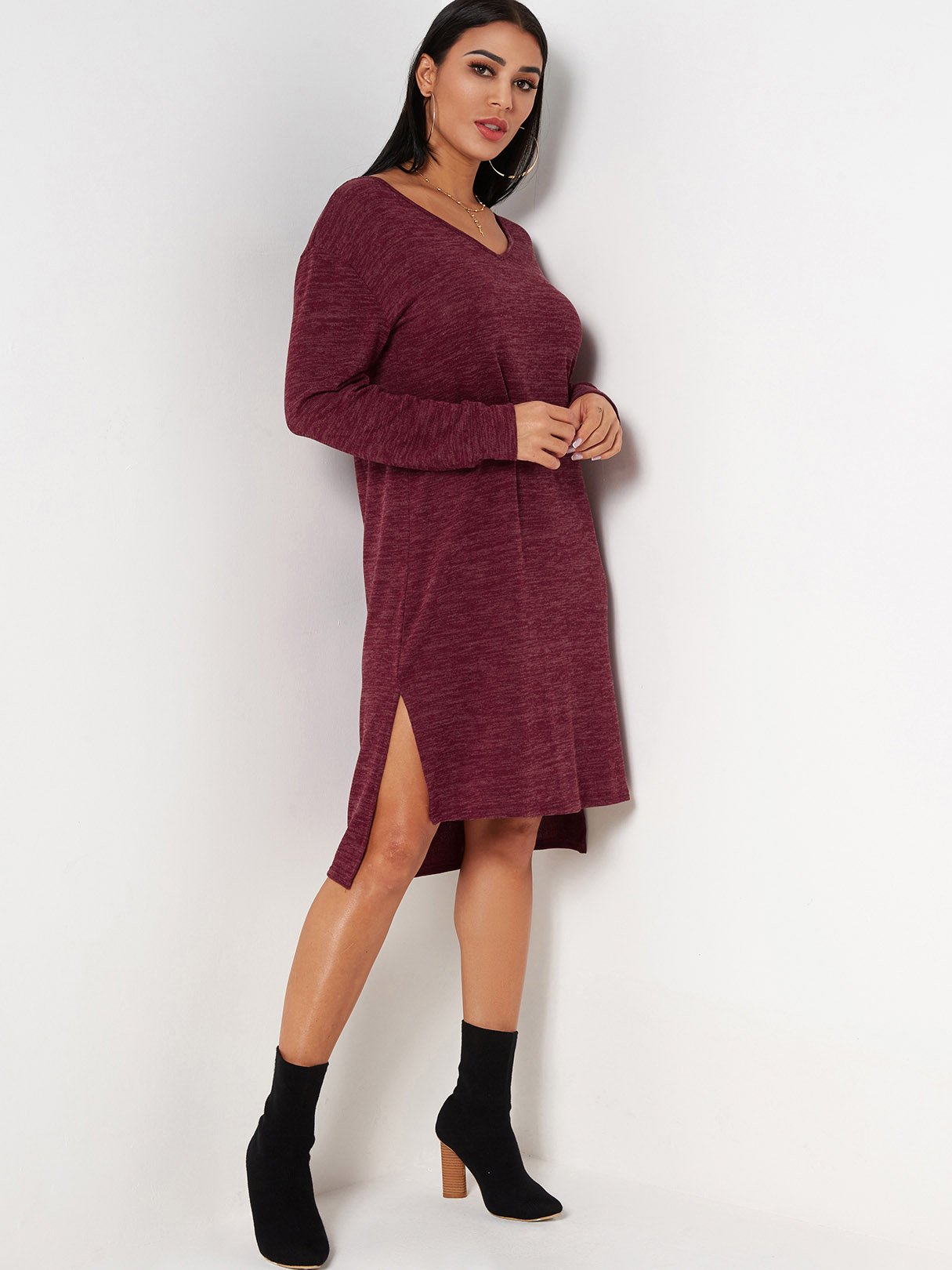 NEW FEELING Womens Red V-Neck Dresses