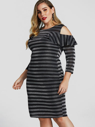 Wholesale Round Neck Stripe Cut Out Long Sleeve Black Plus Size Dress
