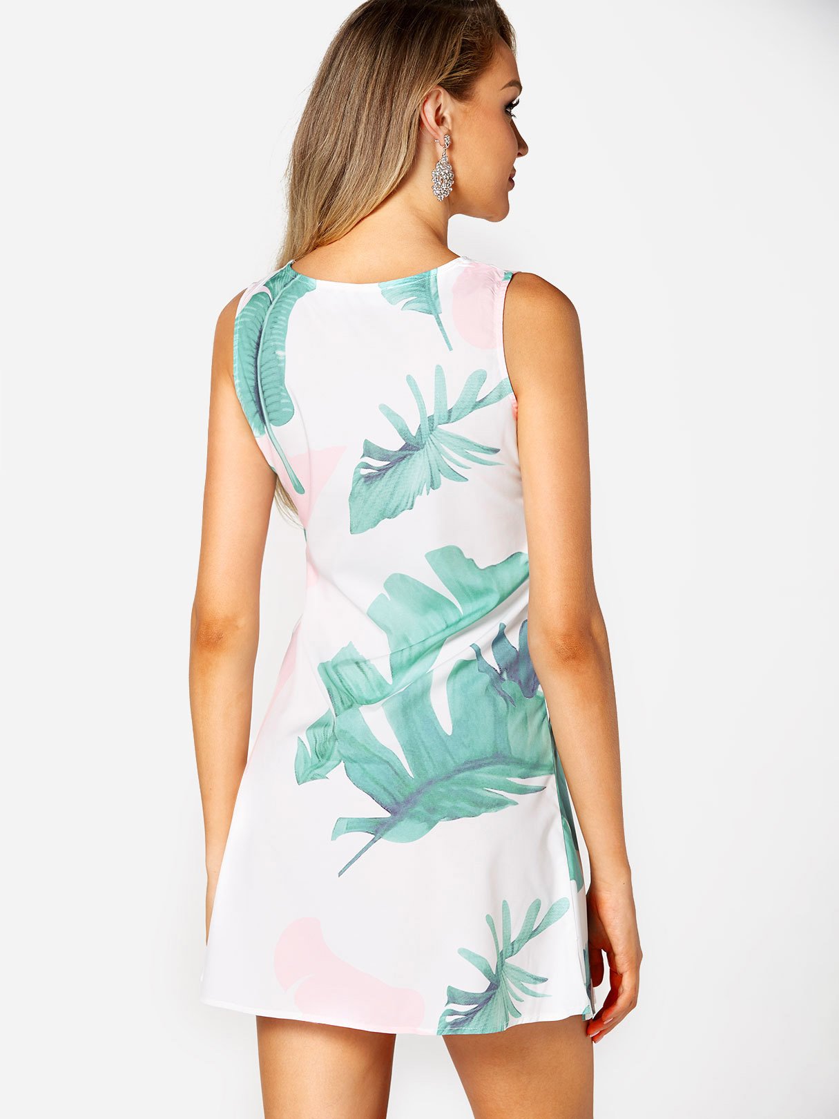 NEW FEELING Womens White Floral Dresses