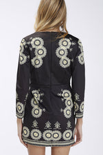 NEW FEELING Womens Black Floral Dresses