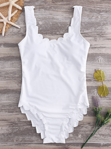 Wholesale Scoop Neck Tie-Up Sleeveless Ruffle Hem Bikinis