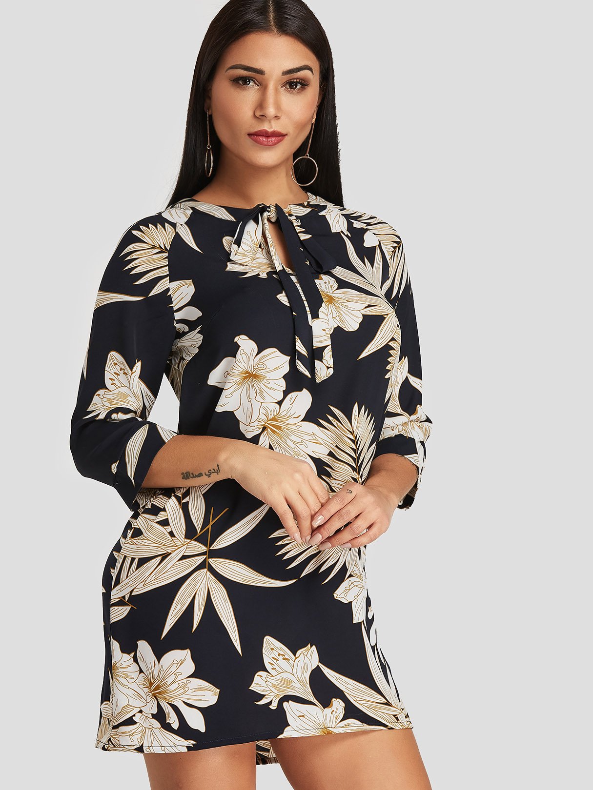 OEM Ladies Dark Blue Floral Dresses