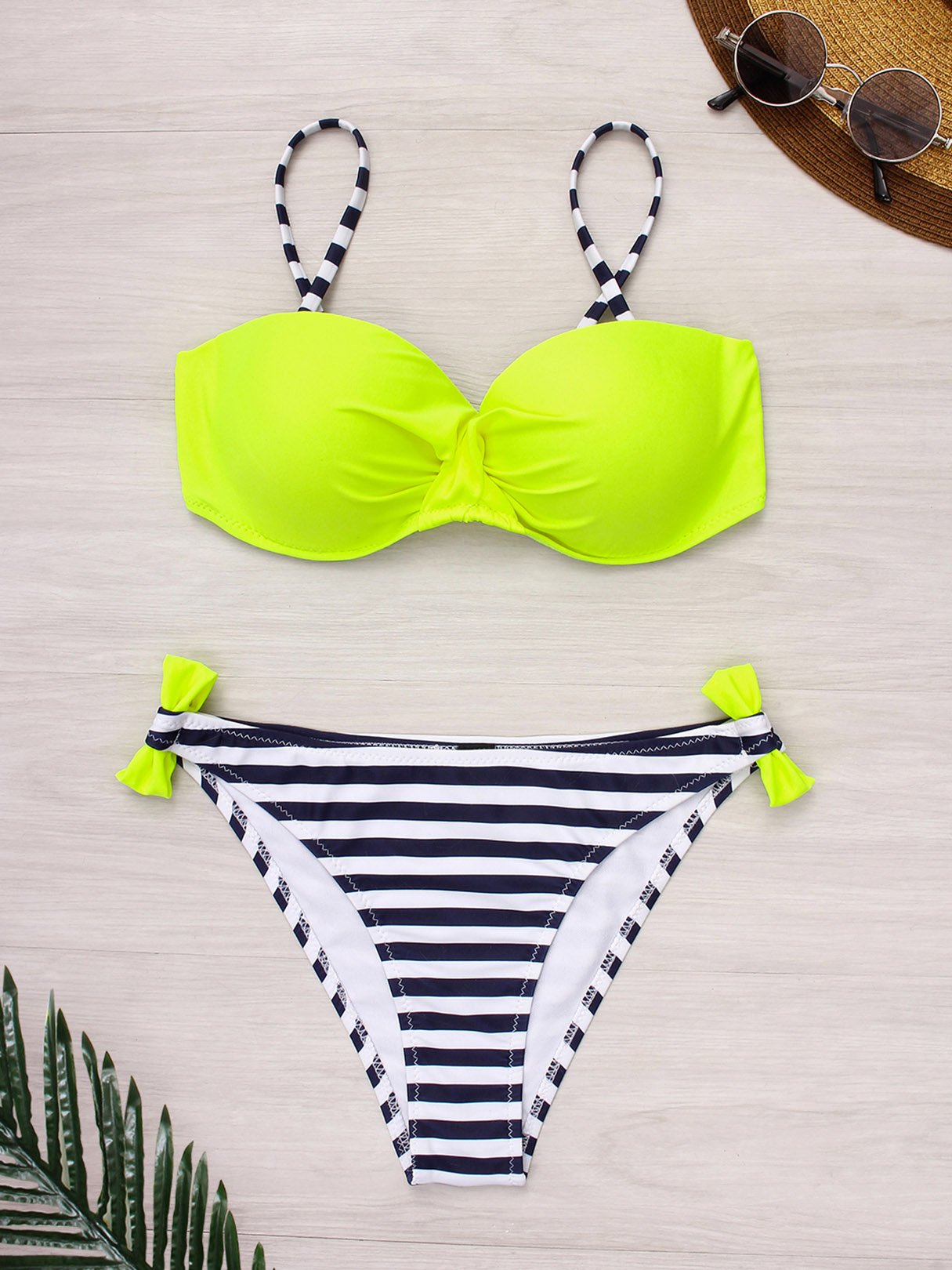 Wholesale Sleeveless Stripe Backless Spaghetti Strap Bikinis