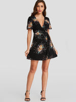 NEW FEELING Womens Black Mini Dresses