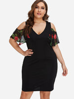 Wholesale V-Neck Cold Shoulder Floral Print Short Sleeve Black Plus Size Dresses