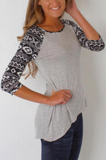 Wholesale Round Neck 3/4 Sleeve Curved Hem Light Grey T-Shirts