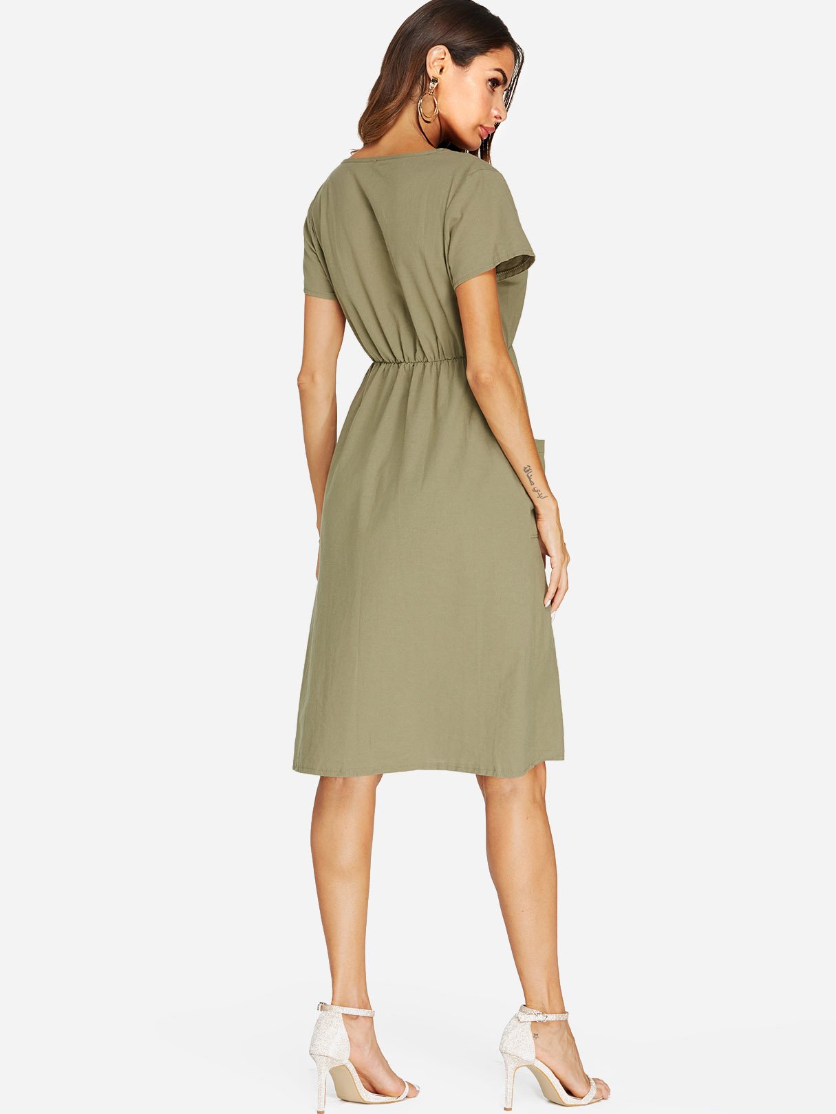 NEW FEELING Womens Army Green V-Neck Dresses