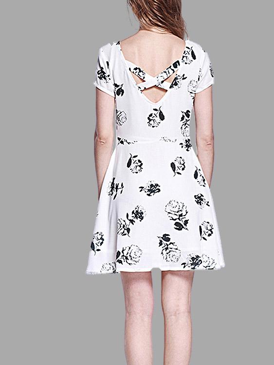 NEW FEELING Womens Multi Floral Dresses