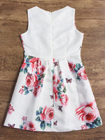 NEW FEELING Womens White Floral Dresses