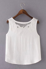 NEW FEELING Womens White Camis