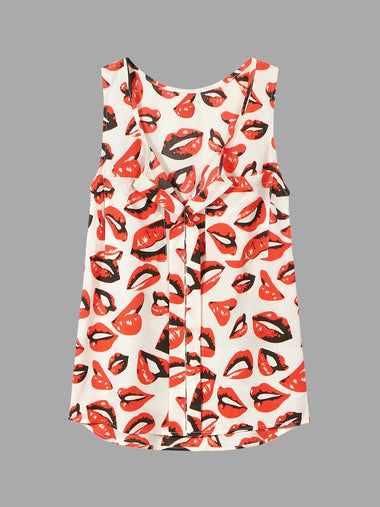 Wholesale V-Neck Lip Print Cami Top With Utility Pocket